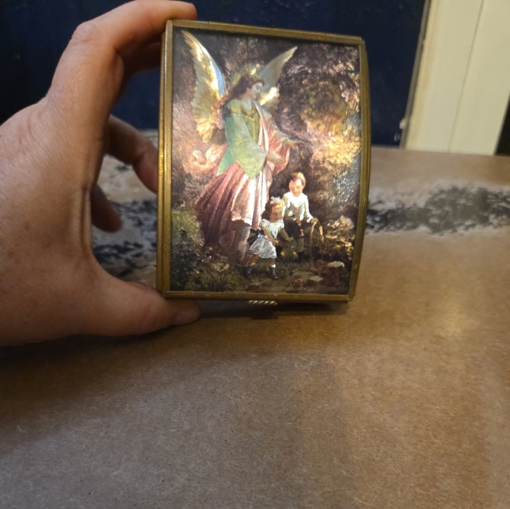 Enesco Guardian Angel Trinket Box Vintage Glass‎ with Mirror Pink Keepsake Box